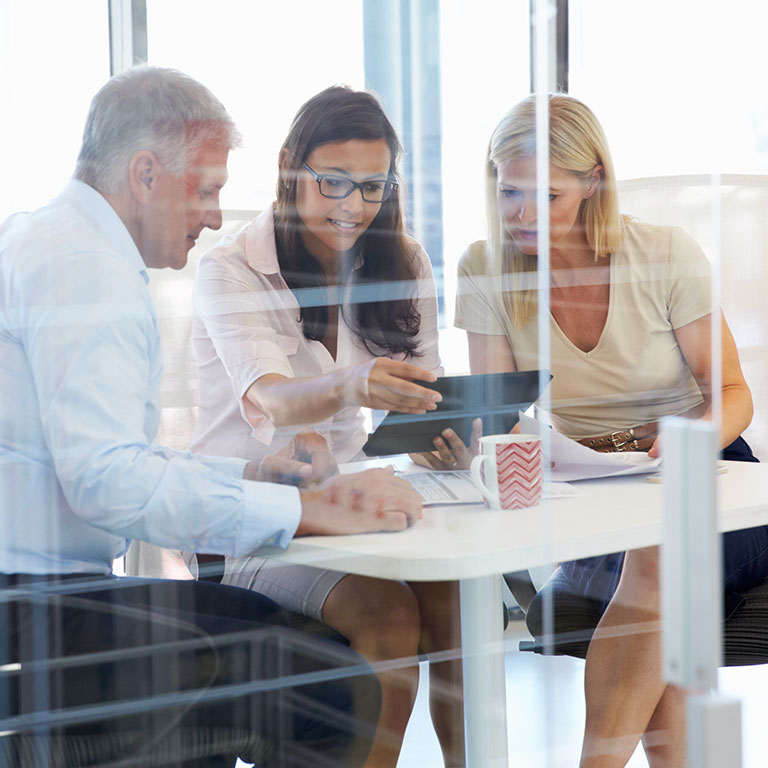 shutterstock /images/Files/Content-Images-768px/it-manager_c_shutterstock_768px.jpg